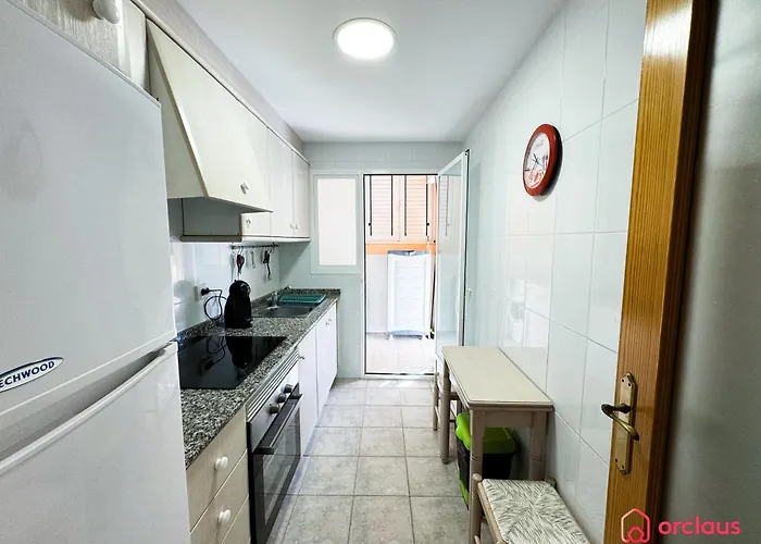 Azul Turquesa * オロペサ・デル・マール